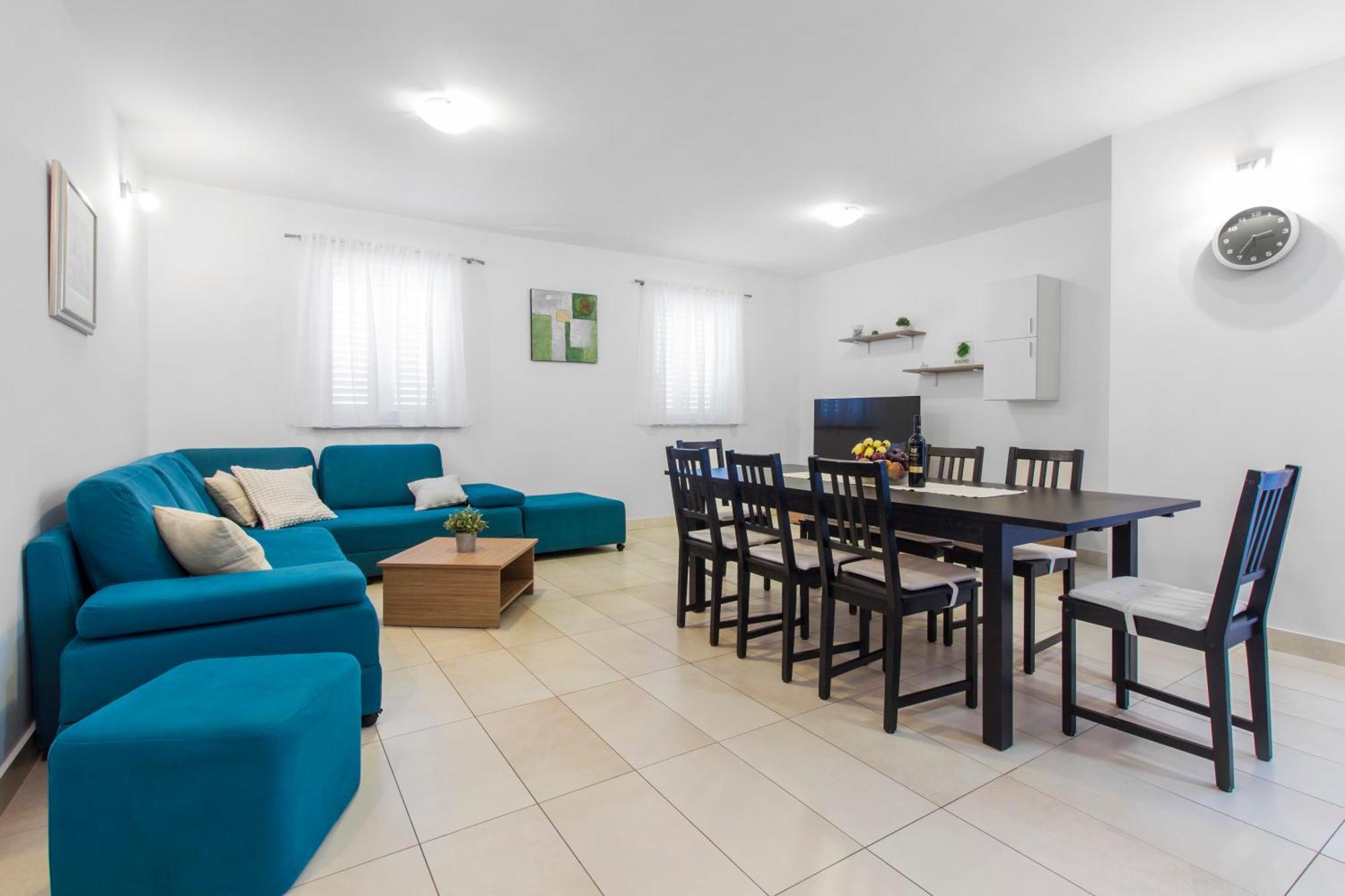 Apartmani Gnjidic ซรีมา ภายนอก รูปภาพ