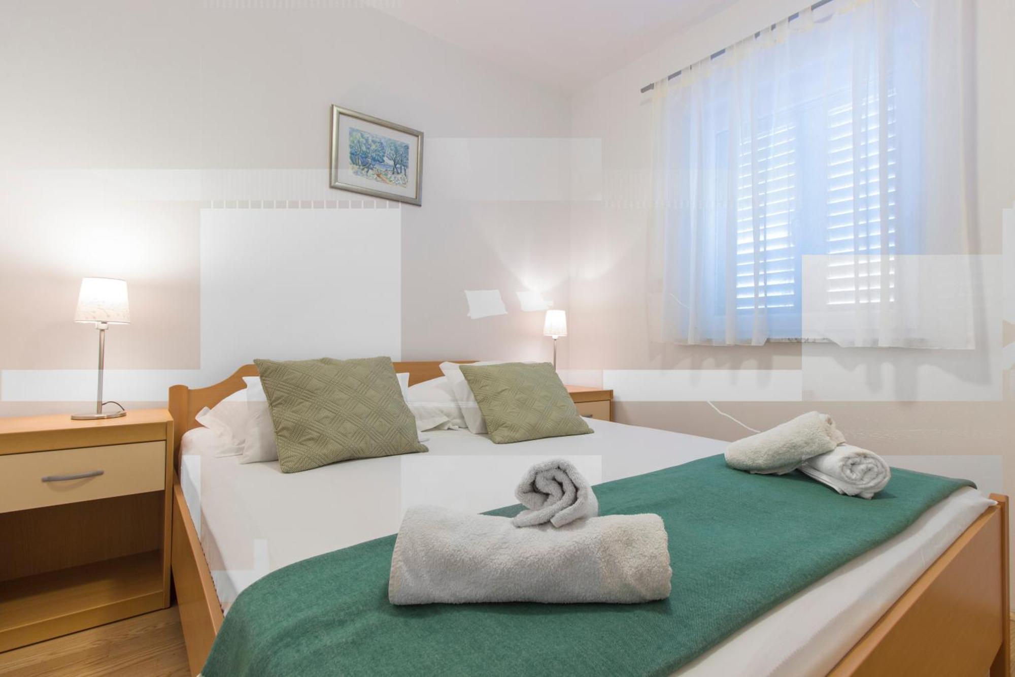 Apartmani Gnjidic ซรีมา ภายนอก รูปภาพ